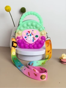 心形手提包，硅胶斜挎包，独角兽钱包 - 舒缓压力，耐用收纳袋 - 光滑链条，时尚吸睛，百搭斜挎包 - 适合日常使用 - 彩色 - 查看 12