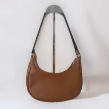 Minimalist Small Compact Women's Bag With Zipper In Gold Details In Fashion - Camel - View 2