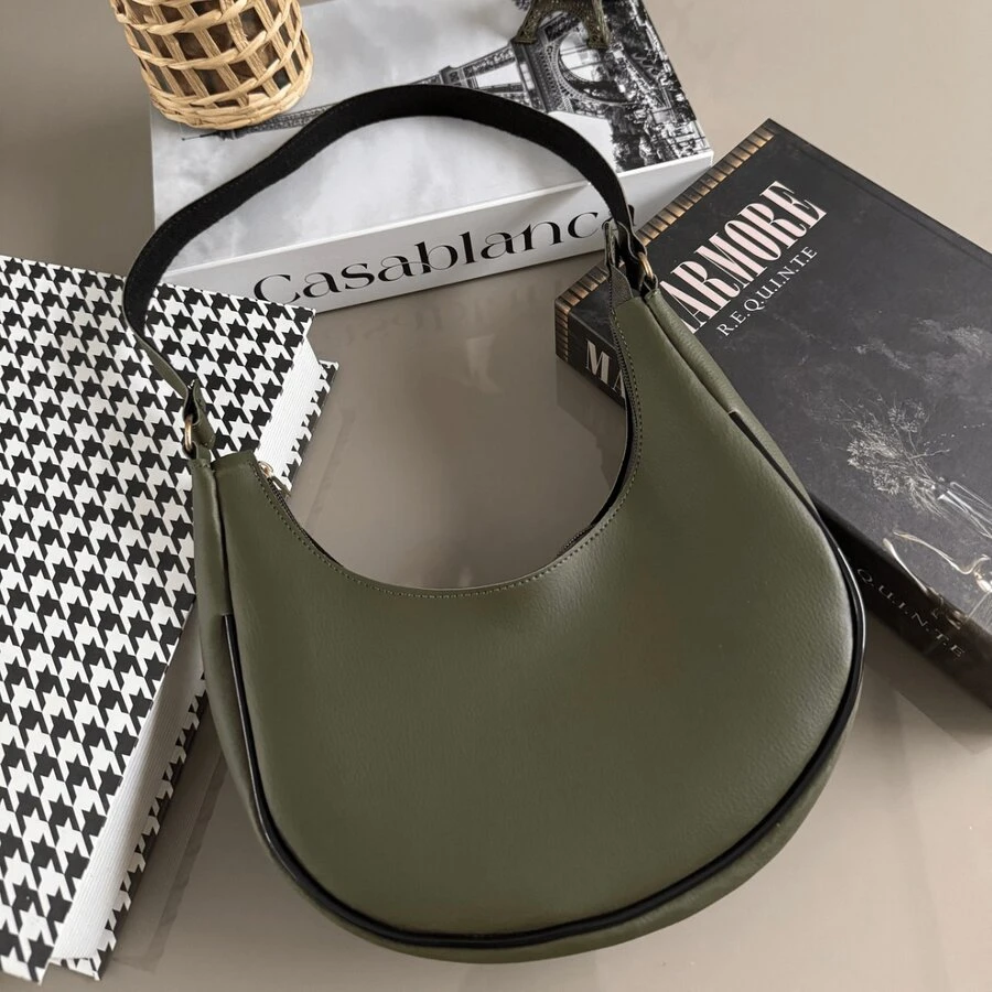 Minimalist Small Compact Women's Bag With Zipper In Gold Details In Fashion - Army Green - View 1