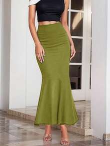 Elegant Black Fish-Tail Skirt Features A High-Waisted Design With Ruffled Edges At The Hem. It Is Machine-Washable And Is Perfect For Autumn Events - Mustard Green - View 2