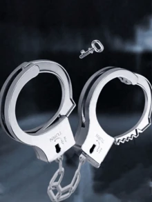 Popular Silver Plated Plastic Handcuffs, Police Toy Handcuffs For Catching Thieves, Interactive Props For Restraining Parties And Gatherings - Multicolor - View 3