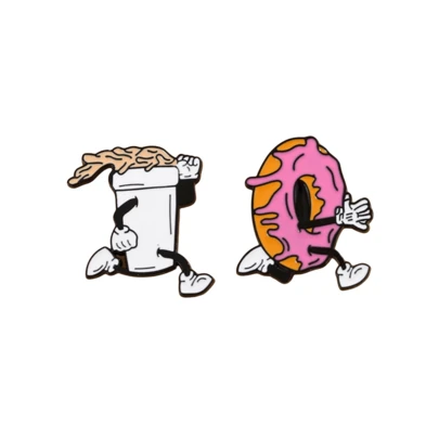 2件/套 奔跑甜甜圈珐琅胸针 时尚装饰胸针 衣领包饰 徽章 珠宝礼品 2025新款别针 衣服包包挂饰 背包 学校办公配饰 衬衫 夹克 万圣节 秋冬季配饰，适合青少年、青年、男士 休闲、户外、运动、度假、毕业礼物、生日、日常佩戴 衣服别针 趣味可爱 教师节礼物 万圣节配饰 教师节服装配饰 包包挂饰 圣诞节 男士礼物 包包别针