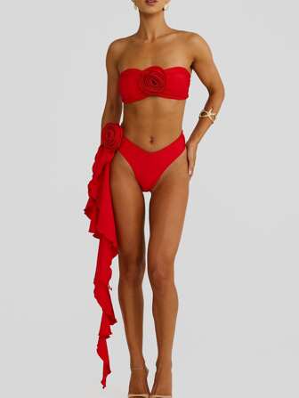 2pcs Set: Solid Floral 3D Bandeau Bra & Tasseled Swim Bottoms Bikini Set