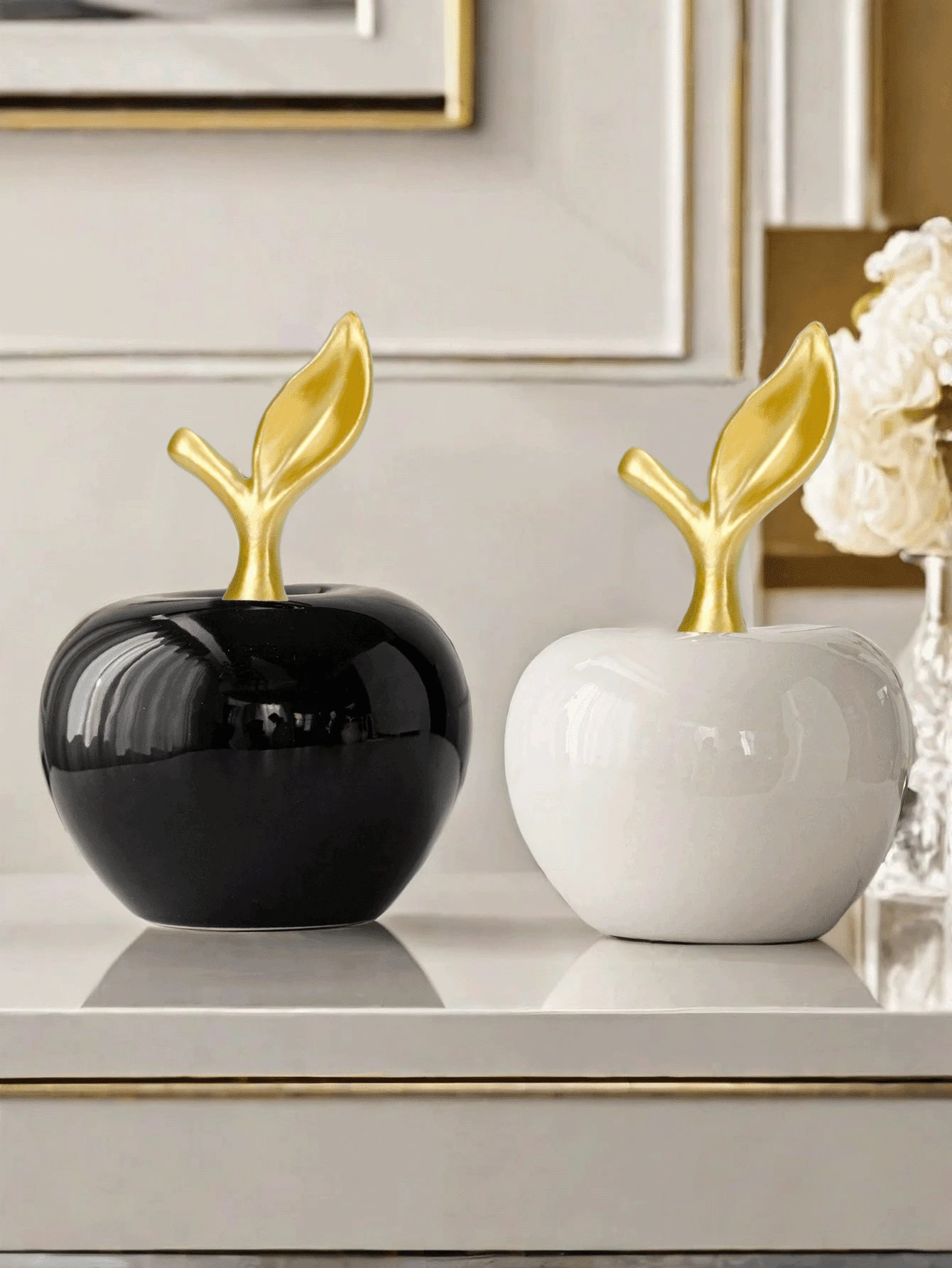 1pc Simple Apple Shaped Desktop Centerpiece White Creative Bohemian Style Crafts Suitable For Friends Gifts/Desktop Office Home Decor - Multicolor - View 1