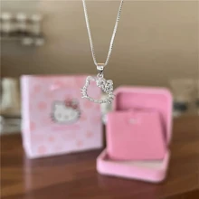 Sanrio 1 pièce Accessoire de poignet élastique avec charm Sanrio Hello chat, perles en verre émaillé de couleur cœur. Créé pour les âges 15+. Bijou officiellement sous licence, inspiré du thème mignon Y2K, idéal pour l'anniversaire et les événements festifs