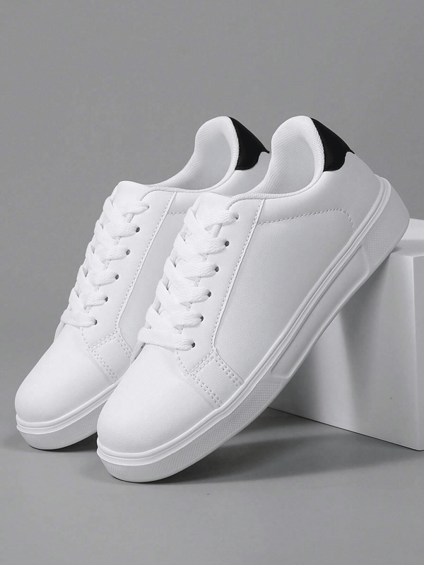 Tênis casuais com cadarço para homens e mulheres, calçados vulcanizados de cano baixo estilosos, calçados versáteis com sola macia, antiderrapantes e duráveis, tamanhos 36-45