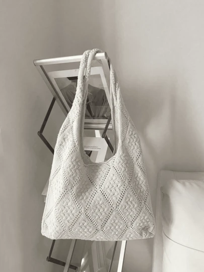 镂空拼色钩针手提包，度假风格