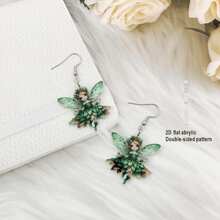 1 Pair 2D Charming Fairy Acrylic Pendant Earrings. Please Note That There May Be Slight Color Differences Between The Actual Product And The Image Due To Lighting And Angle Of Photography.