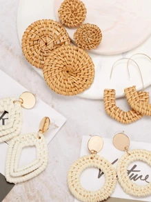Boucles d'oreilles en rotin, boucles d'oreilles bohèmes légères à franges de forme géométrique, boucles d'oreilles pendantes en osier tressé pour femmes et cadeaux de mode de vacances