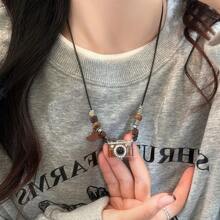 1Pc Retro Coffee Color Camera Pendant Necklace Woman, Sweet Cool Hot Girl Style Hip Hop Sweater Chain, Fashionable Cool Senior Sense Accessories