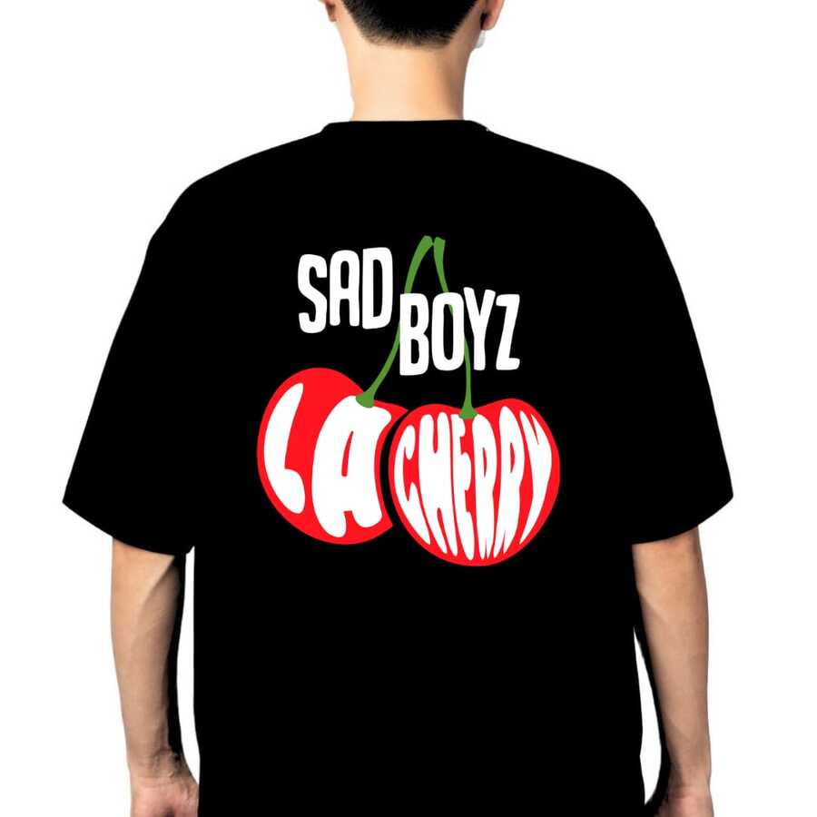 Playera La Cherry De Sad Boyz De Junior H Camiseta Alta Calidad Ultra Suave Ideal Para Uso Diario, Eventos, Salidas, Regalos - Negro - Ver 1