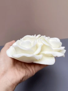 1pc Three Roses Combined With Flower Candle Silicone Mold - Used For Aromatherapy Candles, Suitable For DIY Home Decoration. - White - View 3