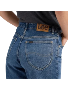 Lee Women's Casual Everyday Washed Slant Pocket Straight Leg Jeans - CLASSIC INDIGO - View 4