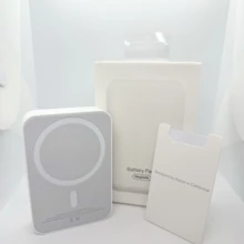 Power Bank Batería Inalámbrica Magnética 10,000 MH Compatible con iP Mag Safe 15W - Blanco - Ver 1