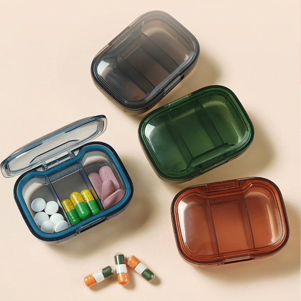1pc Travel Medicine Storage Bag With Magnetic Closure, Portable Medicine Box With Light-Proof And Moisture-Proof Design, Detachable, Leak-Proof.