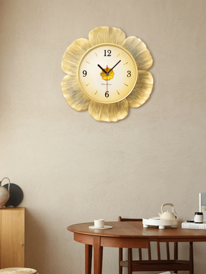 YZOK Living Room Clocks, Wand Creative Minimalist Art Interior ation, American European Retro High End Clocks. view 5