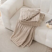 Soft White Bohemian Style Blanket, Comfortable Wool Throw Blanket For Autumn, Cute Fluffy And Lightweight Blanket Suitable For Sofa, Chair, Home Decor, Unisex - Light Brown - View 4