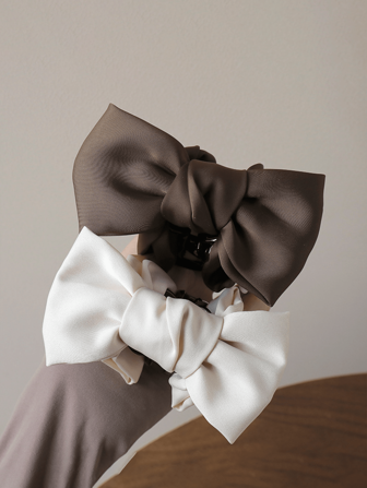 Hårspännen i sidensatin med rosett för kvinnor, söta rosetthårspännen med klor, polyesterakryl, bohemisk stil, nytt för alla årstider, hårklämmor, hårklämmor, hårfångare, kloklämma, höstvinterhåraccessoarer för kvinnor, för semesterkläder, kvinna