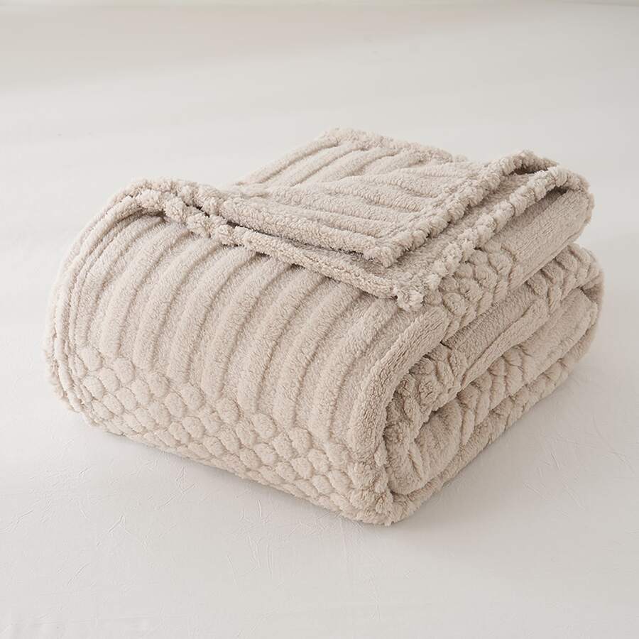 Soft White Bohemian Style Blanket, Comfortable Wool Throw Blanket For Autumn, Cute Fluffy And Lightweight Blanket Suitable For Sofa, Chair, Home Decor, Unisex - Light Brown - View 1