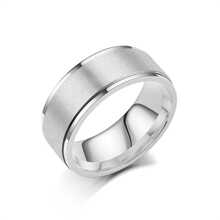 Anillo de acero de titanio mate de 8MM con biselado doble, anillo de acero inoxidable brillante y mate de acero de titanio con decoración "Te amo"