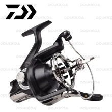 DAIWA DAIWA CROSSCAST-S Weitwurf Brandungsrolle für Meeresfischen, Baitcast Angel-Rolle für Weitwurfwürfe