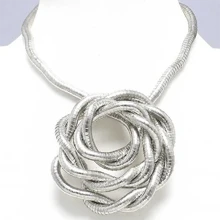 1pc Fashionable Flexible Snake Design Twisted Necklace, Versatile Style, Suitable For Women's Outfits And Holiday Attire