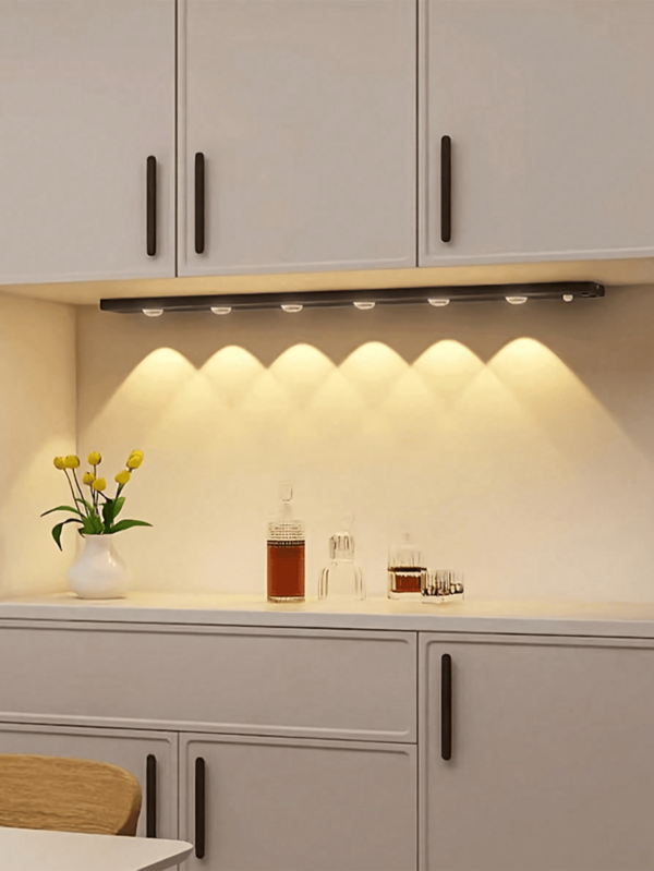 1 pieza Luz de gabinete con sensor de ojo de gato recargable por USB con sensor de movimiento, barra de luz LED, 3 opciones de color regulables, adecuada para cocina, armario, gabinete, dormitorio, pasillo