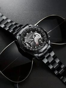 这款时尚商务日历腕表采用不锈钢表带和圆形条纹表盘，搭载石英机芯。它适合日常佩戴，也是周年纪念日、生日、父亲节、毕业季和其他节日送给男士的理想礼物。 - 彩色 - 查看 3