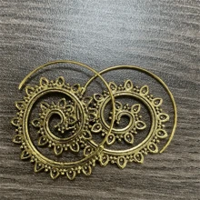 1 Paar Retro einzigartiger spiralförmiger Gang-Ohrringe, modischer personalisierter Partyschmu ck als Geschenk für Frauen