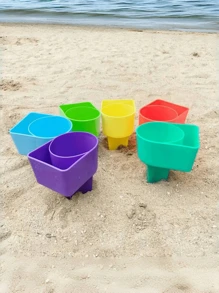 1 pieza Soporte con bolsillo para vasos de playa, soporte multifuncional para vasos de arena apto para bebidas, teléfonos móviles, gafas de sol, llaves, accesorios de playa, posavasos