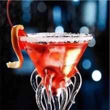 1pc Creative Octopus Cocktail Glass, Personality Aquarium Glass Octopus Wine Glass, Martini Glass