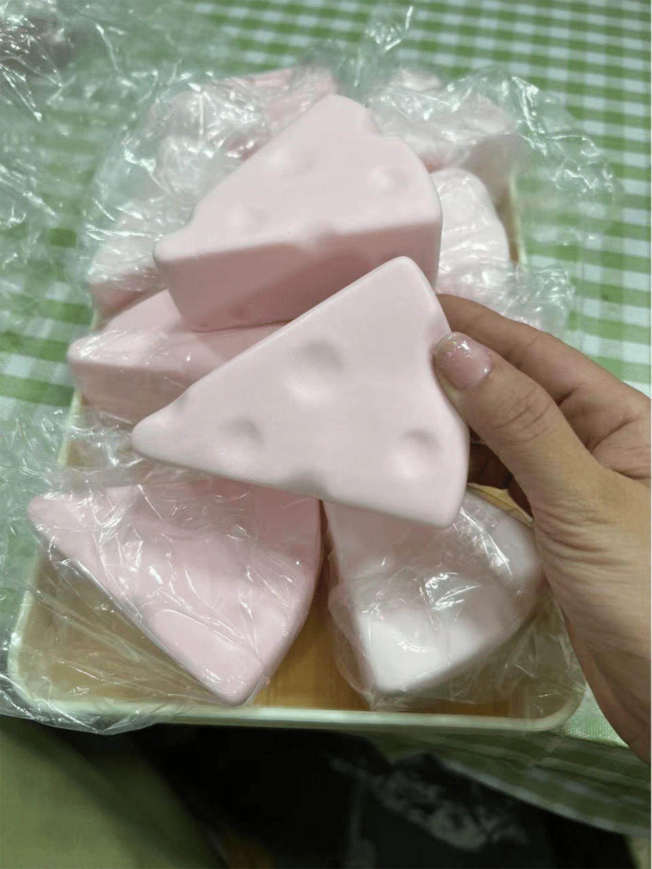 New Soft Pink Big Cheese Scented Squishy Slow Rising Triangle Cake Squeezing Toy - Nhiều màu - Xem 1