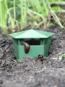 1pc Solid Color Snail Trap, Simple Green Pest Control Snail Box For Garden