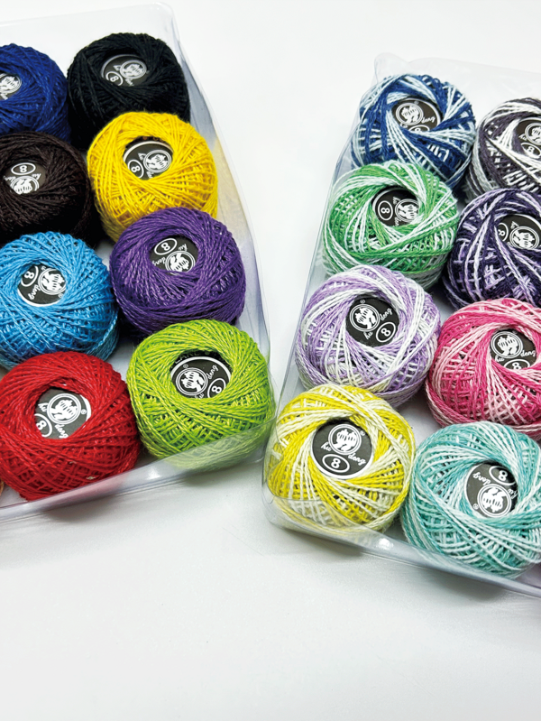 1 Caja/16 Rollos de Hilos de Coser de unicolor/Coloridos, Ganchos de Tejer, Hilo de Tejer, Hilo de Ganchillo, Hilo de Tejer Guantes, Hilo de Ganchillo para Calcetines, Punto de Cruz, Accesorios de Tejer DIY, Set de Hilos para Bordado a Mano (Color Aleatorio)