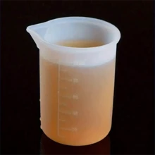 2/4/6 件硅胶量杯 - 多用途液体量杯，适用于烘焙、烹饪和 DIY - 厨房必需品、烹饪工具 - 白色 - 查看 11