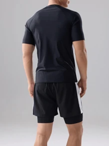 361degree 361° Herren Mode Lässig Sportbekleidung Set, 1 Kurzarm T-Shirt, 1 Paar Shorts mit Futter zum Vermeiden von Verlegenheit. Gefertigt aus schnelltrocknenden, dehnbaren Stoffen, bequem und nicht stickig, ausbleichfest. Geeignet für Schwimmen, Surfen, Rafting, Wasserball, Beach-Volleyball, Outdoor-Sport, Wassersport