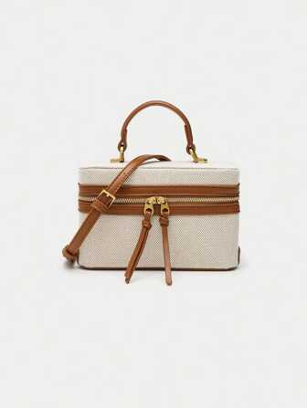 2024年新款时尚经典百搭休闲大容量豹纹装饰面料轻巧便携。这款双手柄和肩背托特包适合旅行、购物、通勤上班、校园运动。商务休闲女包非常适合办公室商务和工作。