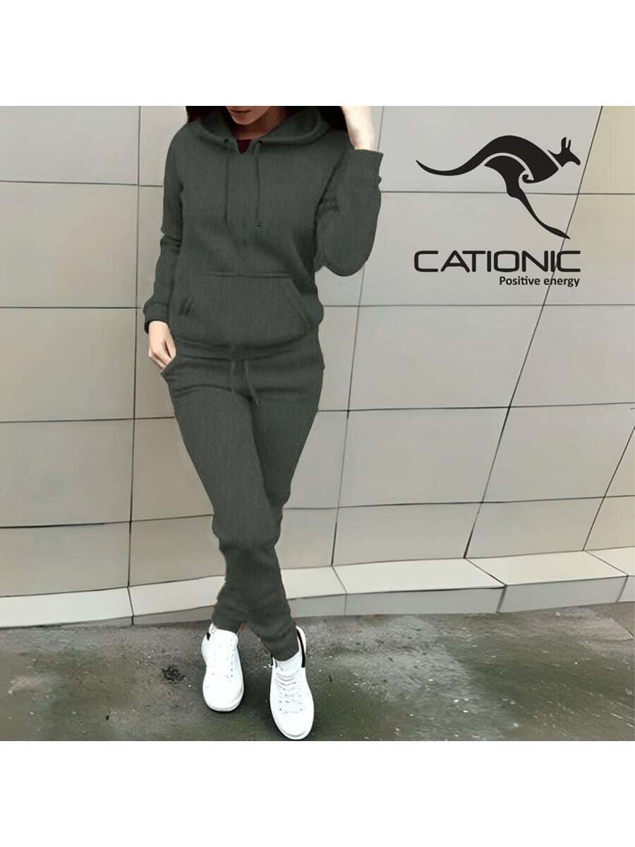 CONJUNTO 2 PIEZAS PARA USO DIARIO SUDADERA BORDADA CON CAPUCHA Y PANTALON RECTO (LS2023) - Verde militar - Ver 1