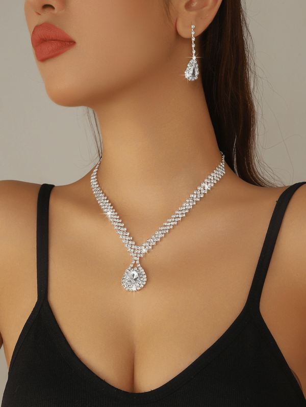 Diamond Water Drop Necklace Earrings, Elegant Jewelry Set Suitable For Daily Wear And Wedding Party