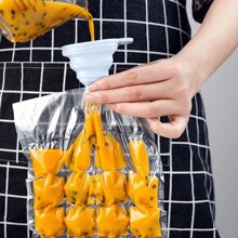 100 piezas de bolsas desechables para cubitos de hielo, bolsas congeladoras con cierre automático para cócteles y bebidas, plástico apto para alimentos, color blanco, excelente para fiestas y uso doméstico, esenciales para la cocina de verano, enfriamiento de cócteles | Diseño de autosellado | Eficacia práctica