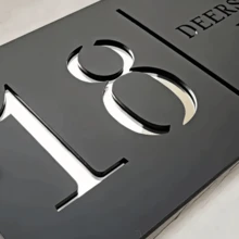 Biển số nhà bằng acrylic tùy chỉnh - Biển số nhà 3D rỗng màu đen vàng cá nhân hóa, phù hợp cho nhà ở, căn hộ, cửa hàng | Phông chữ hiện đại, chống thấm nước và tia UV, dễ dàng lắp đặt bằng keo hai mặt | Nâng cấp diện mạo bên ngoài, làm mới trang trí nhà cửa, dành cho gia đình, phong cách tối giản, quà tặng tân gia - Nhiều màu - Xem 2