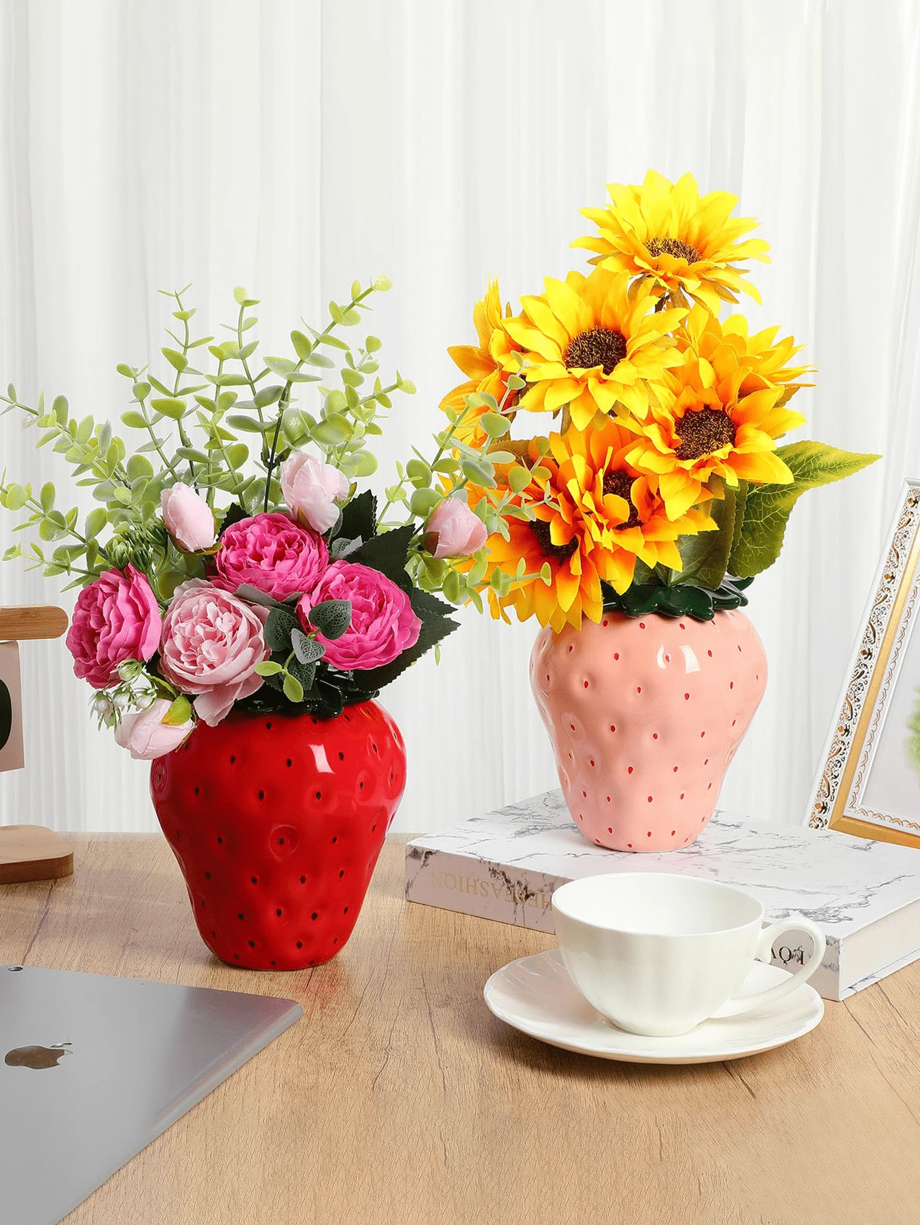 Strawberry Vase Strawberry Shape Aesthetic Fruit Vase Decoration Items Party Baby Bath Kitchen Office Home Decor Gifts