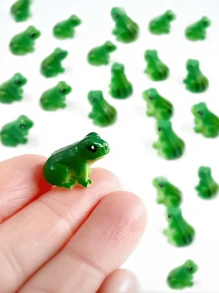 20/10/5/1pc Resin Mini Green Frog Miniature Figurine Animal Model, Fairy Garden Miniature Moss Landscape DIY, Terrarium Crafts Accessories Home Decorative, Miniature Landscape Creative Cute Frog Statue, Suitable For Car, Desk Or Garden Decoration, Resin Material, Resin Mini Green Frog, Green Animal Model, DIY Terrarium Handicrafts, Home Decoration Accessories, Party Decoration