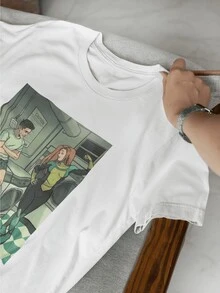 Invincible y Atom Eve Camiseta Unisex - Escena casual de cómic - Blanco - Ver 2