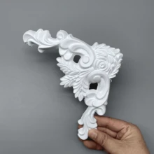 白色 PU 墙饰；电视背景墙法式装饰花；墙面装饰花；仿石膏；法式树脂角花；聚氨酯装饰配件；建筑装饰材料；家居饰品；镂空雕花。 - 彩色 - 查看 7