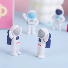 24 Cute Erasers, Portable And Novel Student Stationery Pencils For Outer Space, Astronaut Multi-Functional Mini D Erasers, Cute Gift Prizes, Small Erasers Or Student Learning Supplies Prizes, Party Gifts