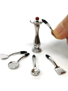 Accesorios de cocina en miniatura a escala 1/12, Juego de cocina para casa de muñecas que incluye olla metálica, sartén y espátula con soporte, mini artículos para fiestas, adecuado como accesorios de fotografía para OB11