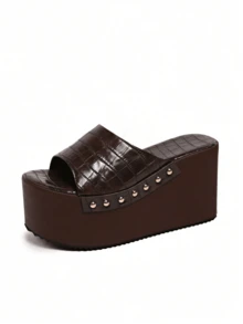 Summer New Women Studded Animal Print Effect Platform Sandals - Brown - View 3