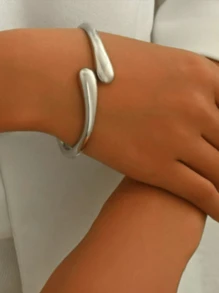 1 Pc Unique Hollow Design Golden Silver Color Oversized Metal Arm Cuff Bangle Bracelet For Women