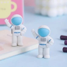 24 Cute Erasers, Portable And Novel Student Stationery Pencils For Outer Space, Astronaut Multi-Functional Mini D Erasers, Cute Gift Prizes, Small Erasers Or Student Learning Supplies Prizes, Party Gifts